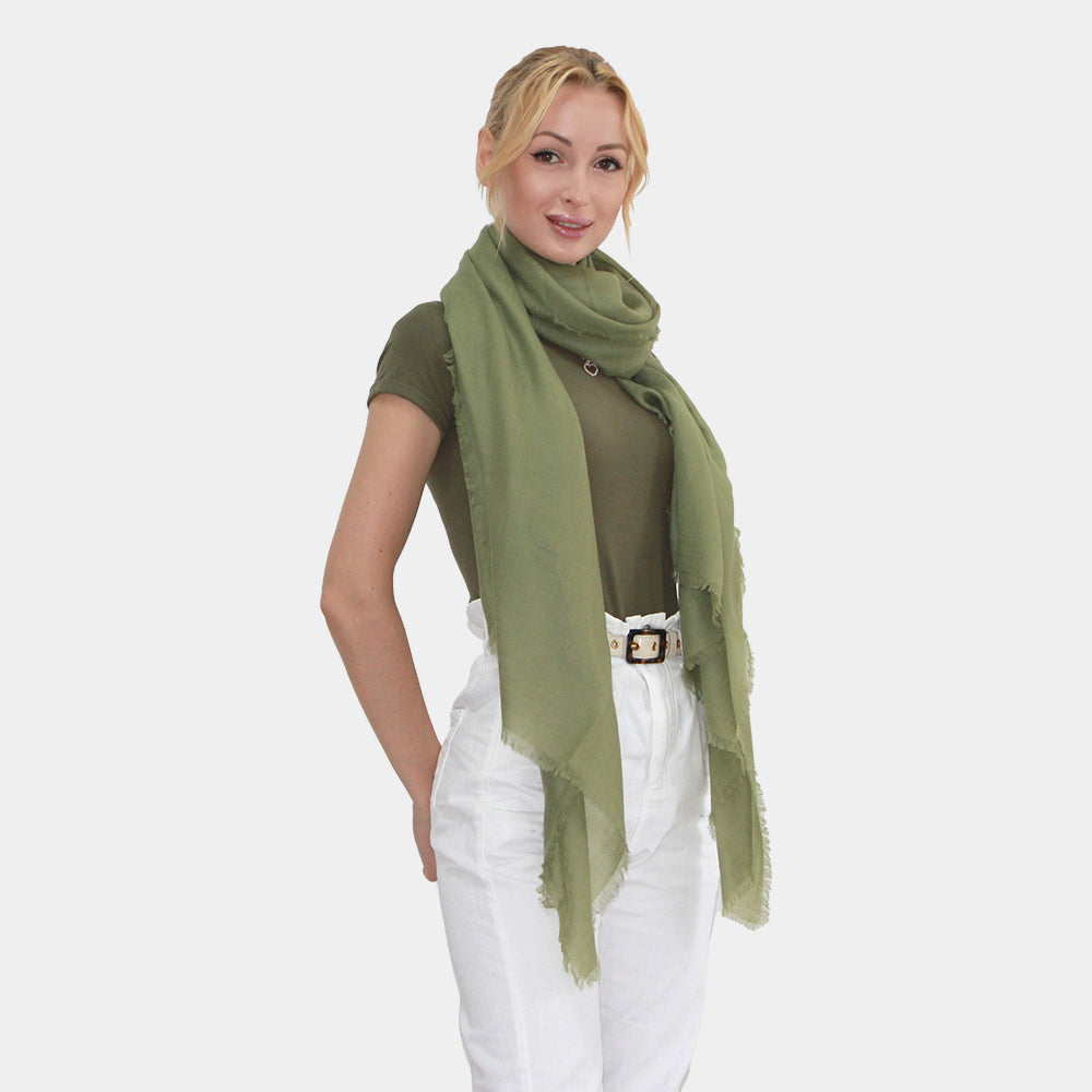 featherlight cashmere scarf in green color